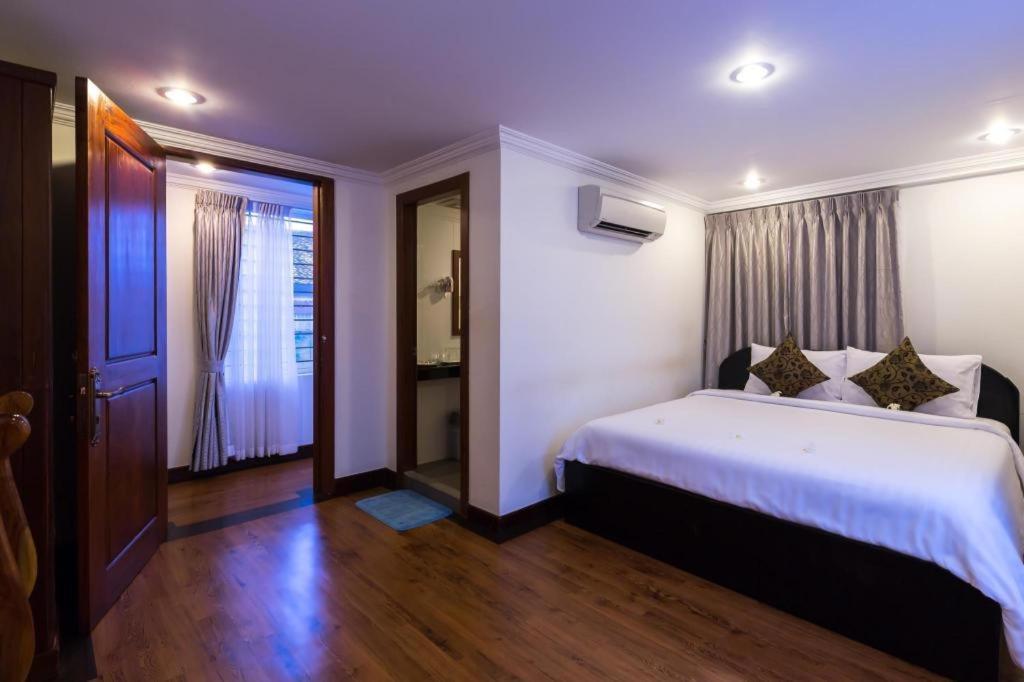 Angkor Ry Boutique Hotel Siem Reap Exterior foto